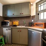 Hiraeth Santorini Guest house 4*