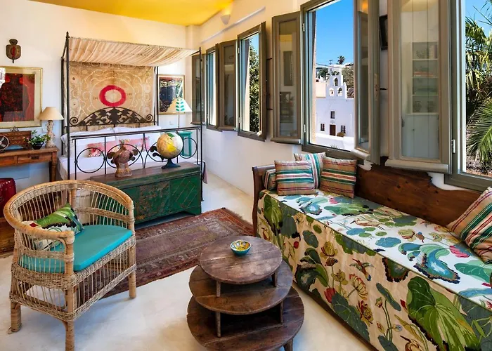 Hiraeth Santorini Megalochori (Santorini)