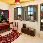 Gæstehus Hiraeth Santorini 4*