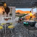 Hiraeth Santorini