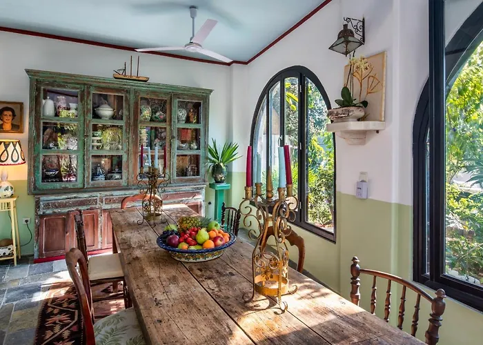 Hiraeth Santorini Megalochori (Santorini)