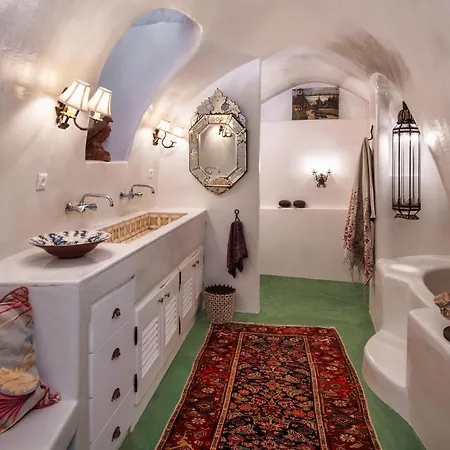Hiraeth Santorini Мегалохори