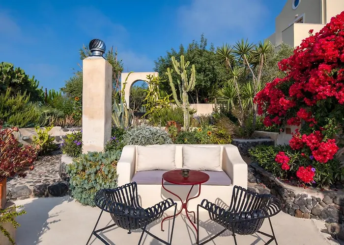 Hiraeth Santorini Megalokori