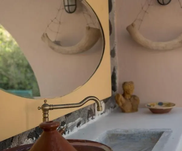 Hiraeth Santorini Gæstehus